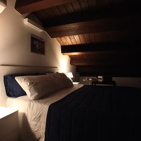 Centro Storico & Loft - Amnesia 4*